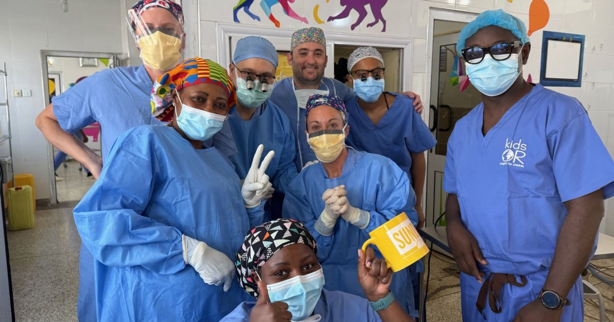 The medical team helps children in Ghana